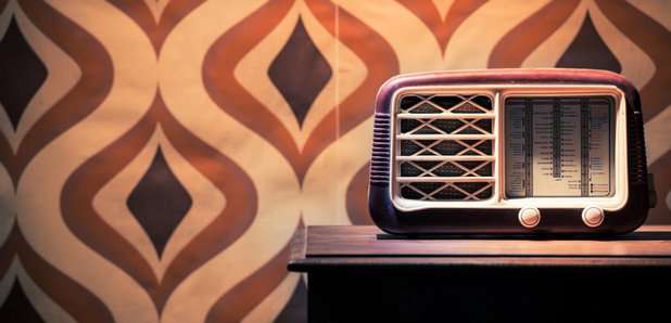70s retro wallpaper radio