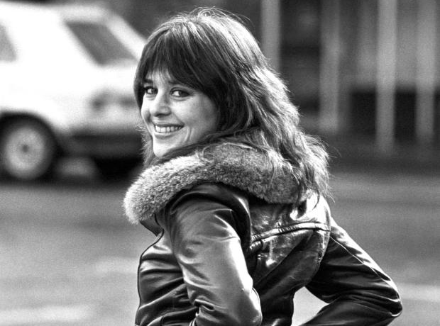 Suzi Quatro - The Greatest Music Divas Of The 1970s - Smooth